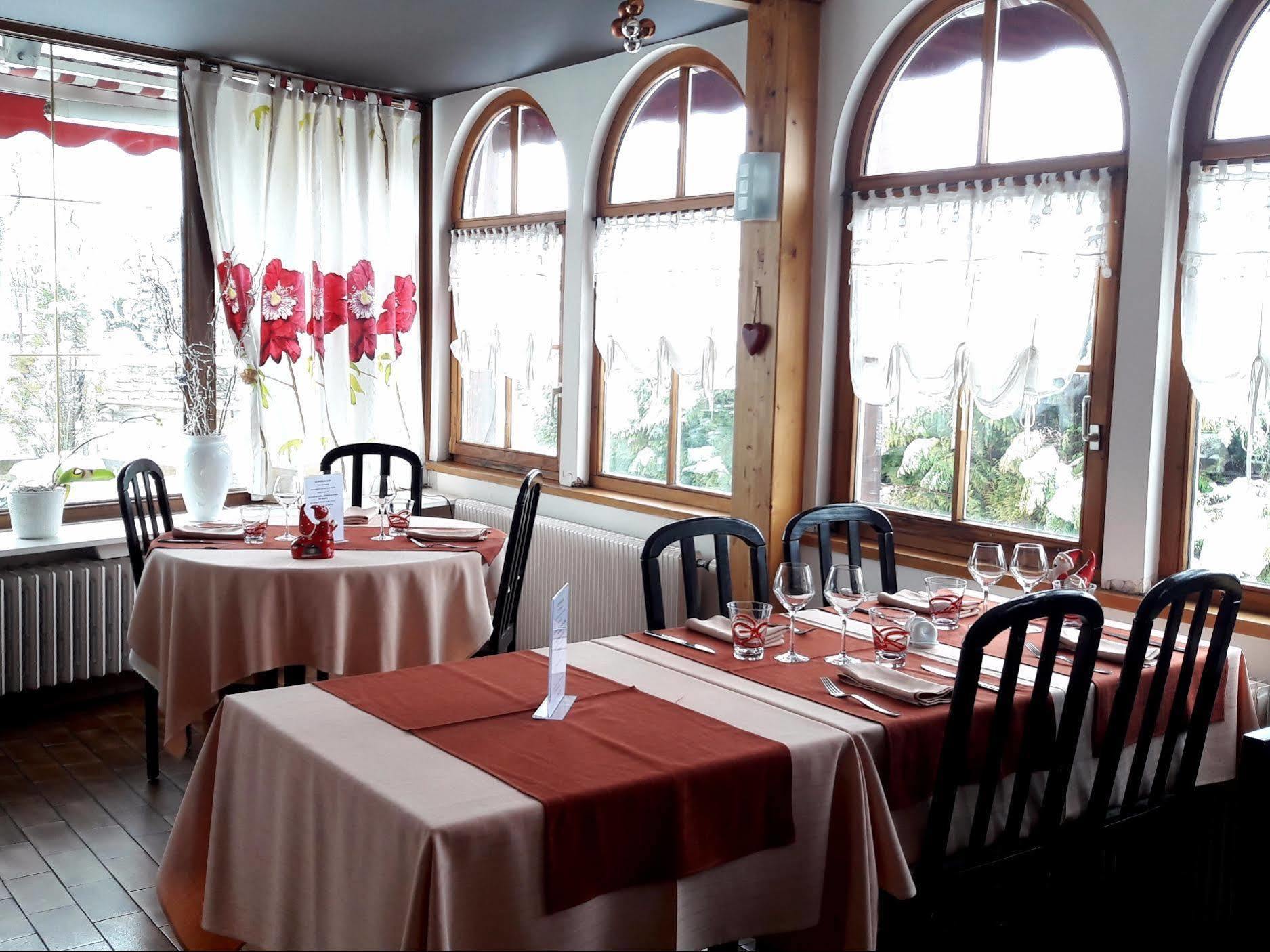 Hotel Restaurant Robichon Loray Eksteriør bilde