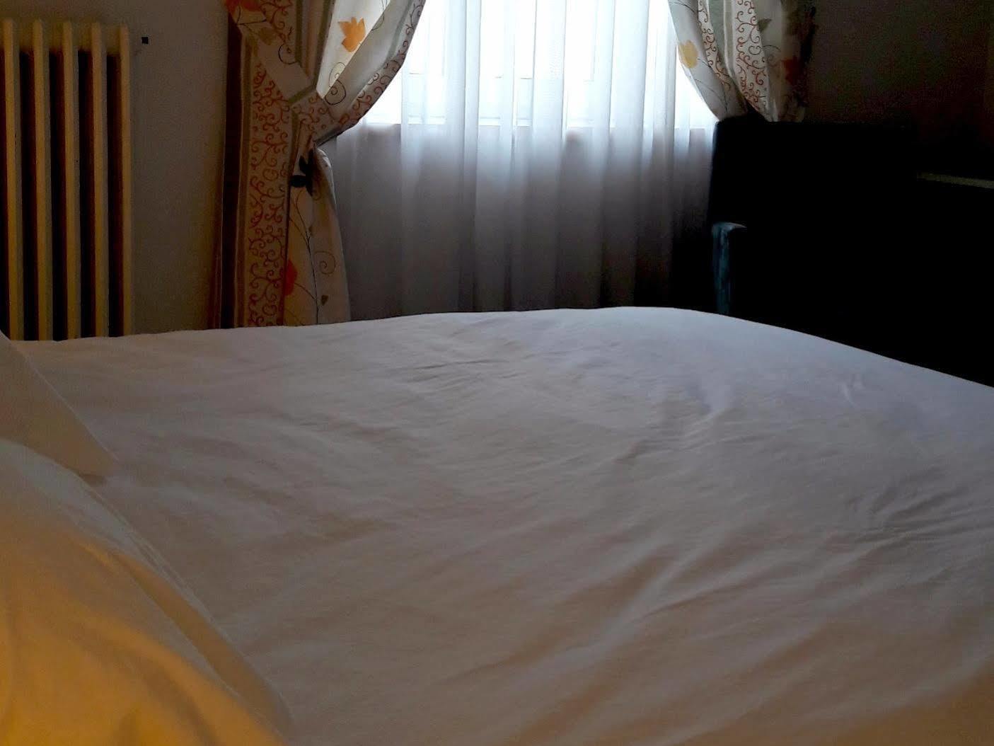 Hotel Restaurant Robichon Loray Eksteriør bilde